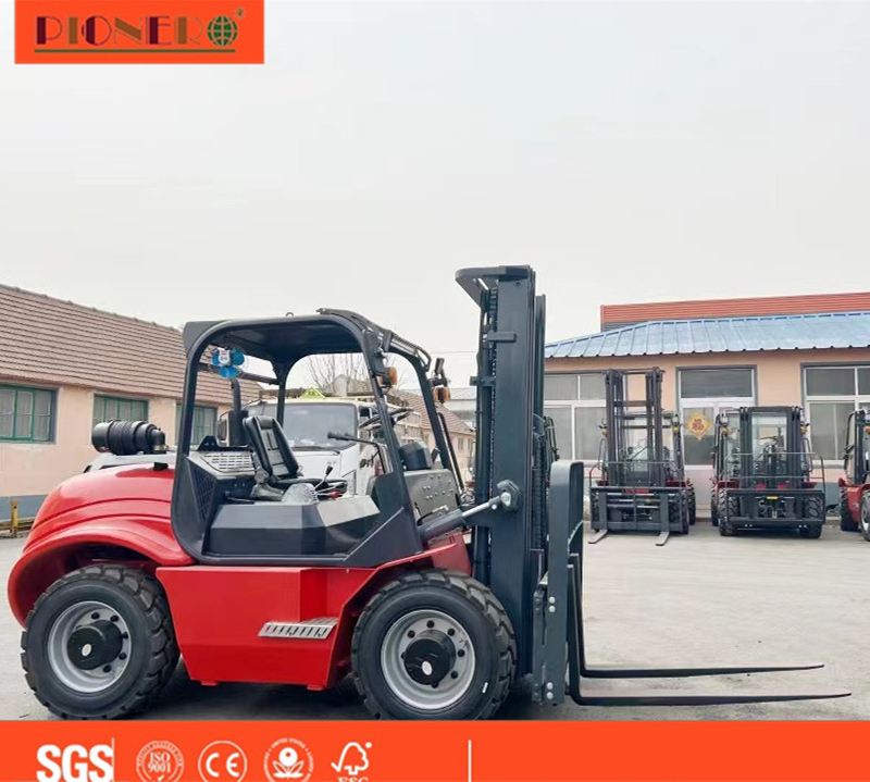 4X4 All Wheeler Drive Diesel Forklift Goods Lifting Cross-Country Forklift