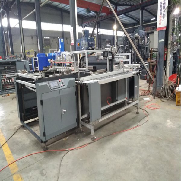 上海众鹤为葡萄牙客户完成全自动书型盒组合机的安装调试工作