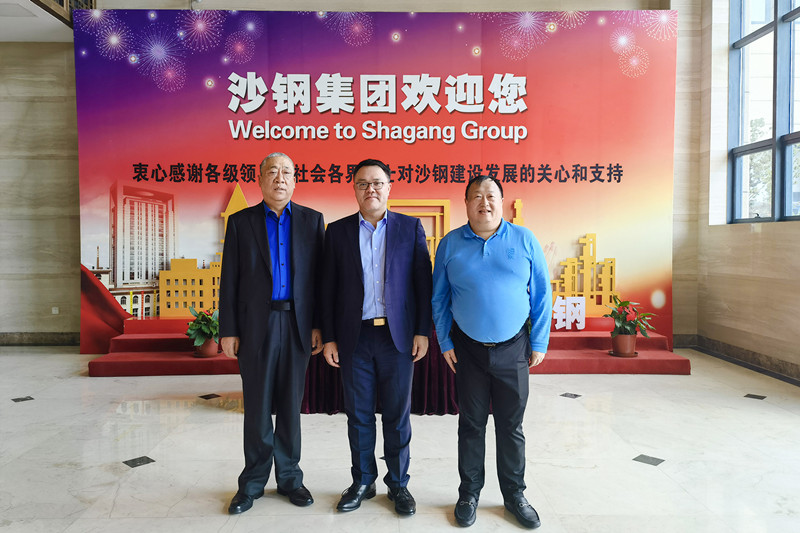 group photo of cuipeijun and shagang group