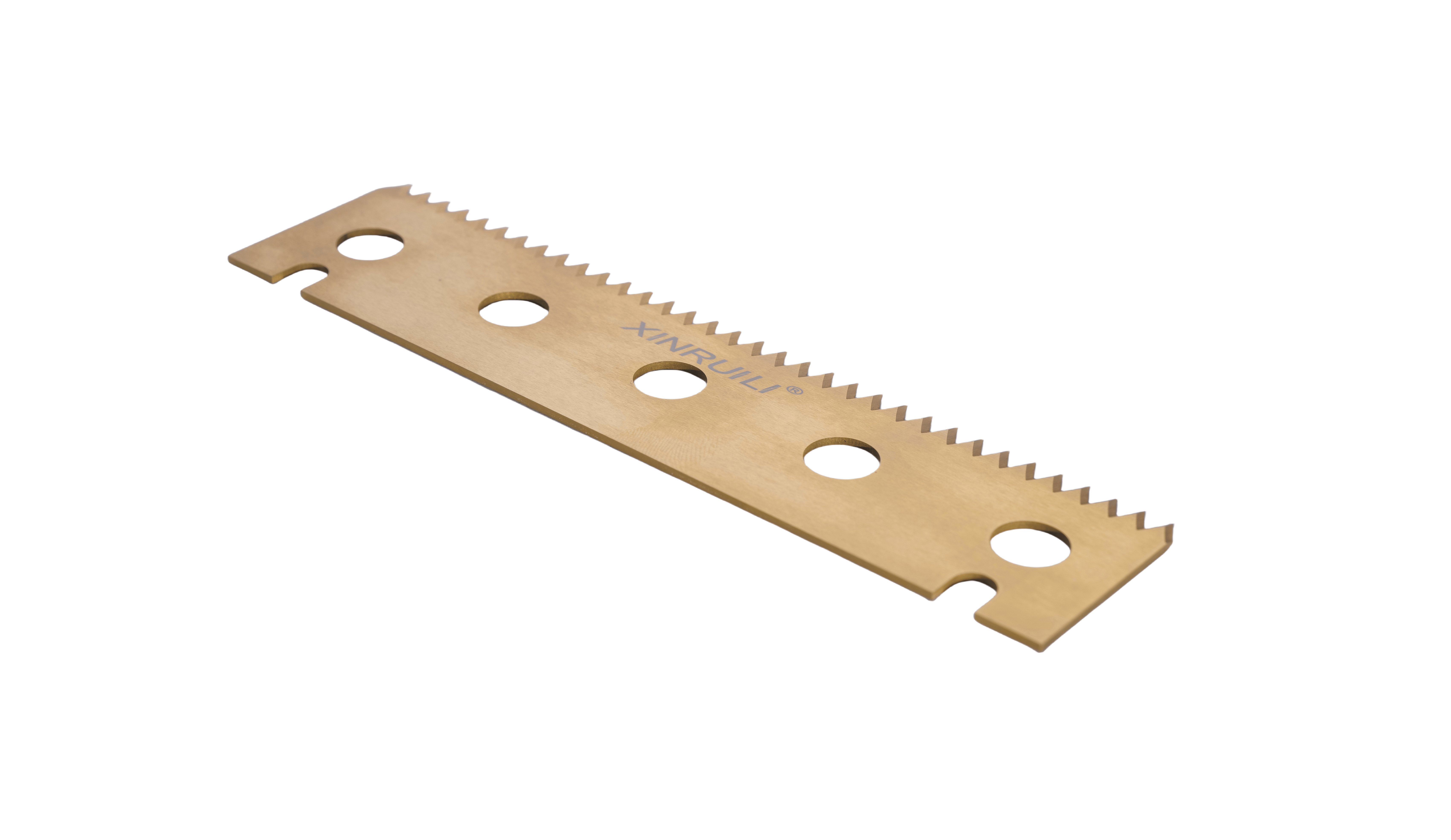 长效钛涂层锯齿刀 – 保持锋利度，适用于在机器上切割袋子/胶带