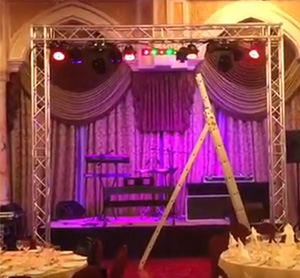 Sanway VR10 y S30 sistema de línea de alimentación de la matriz en una boda en los Emiratos Árabes Unidos