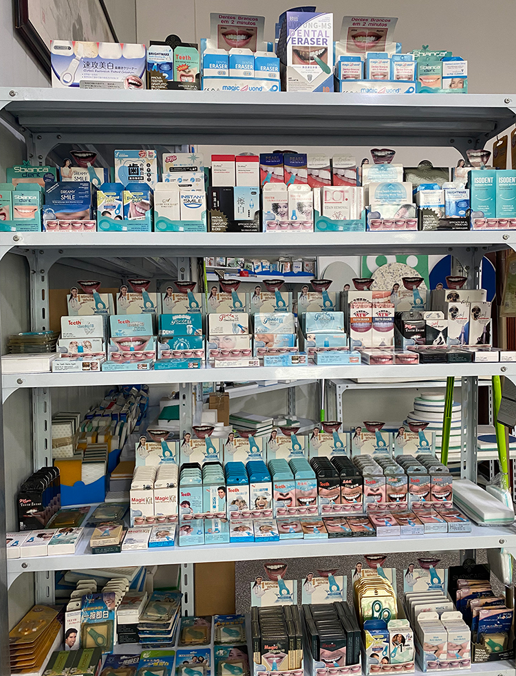 Life-Nano-factory-sample-room--teeth-cleaning-kit