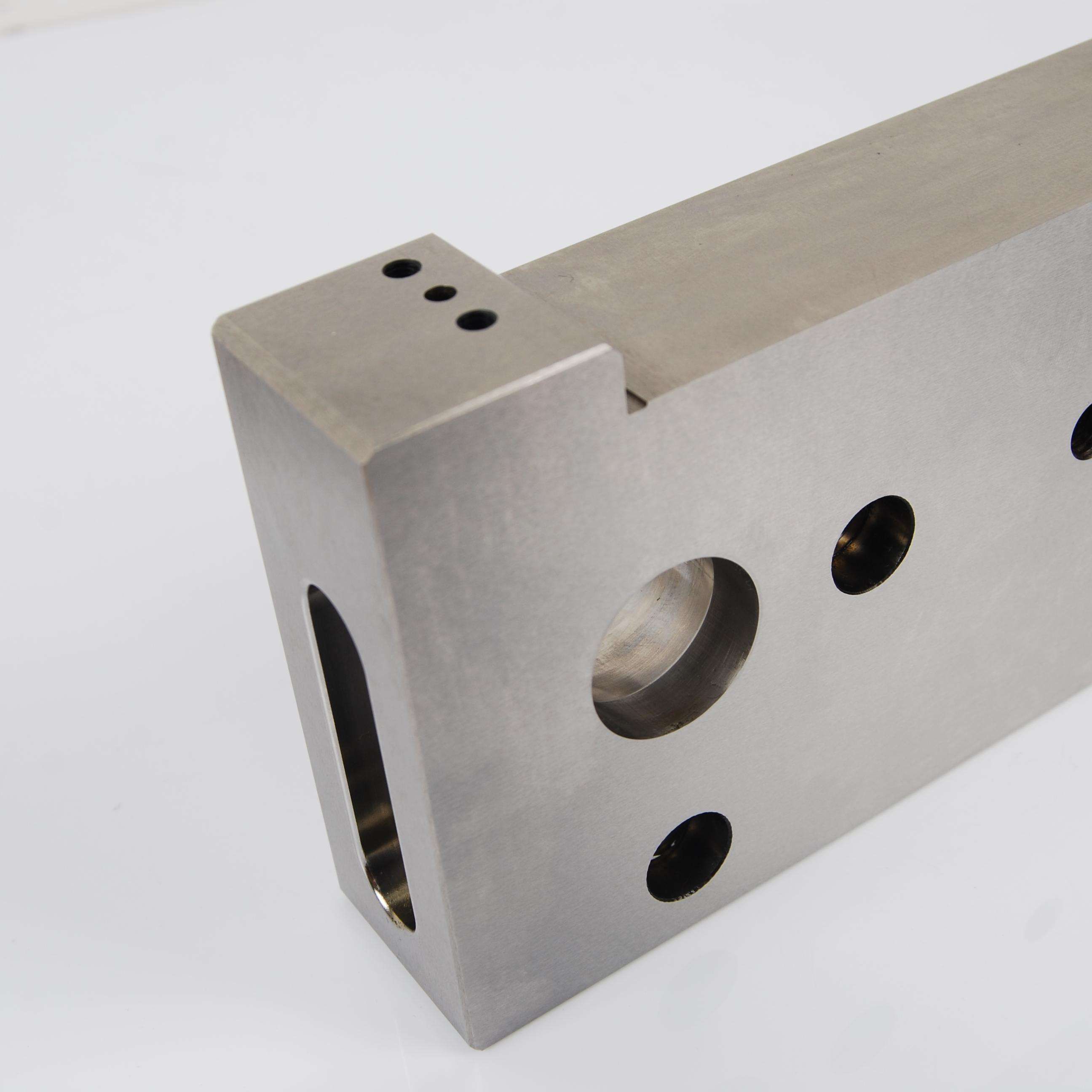 High Precision New Energy Photovoltaic Support Punching Mold