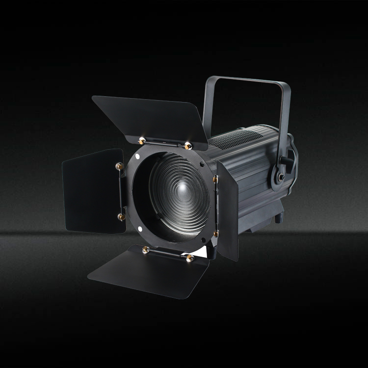 Cómo elegir la mejor luz LED Fresnel para tu estudio