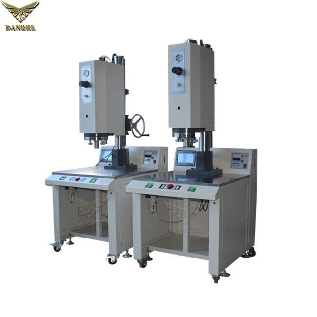 15KHz 4200W Ultrasonic Plastic Welding Machine