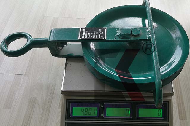 脚手架杜松子酒