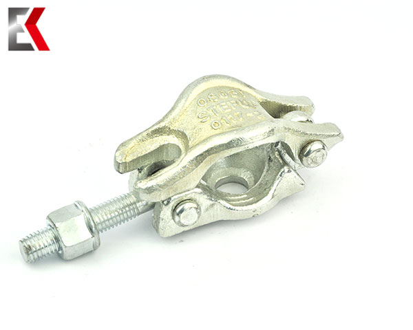 Acoplador medio giratorio 