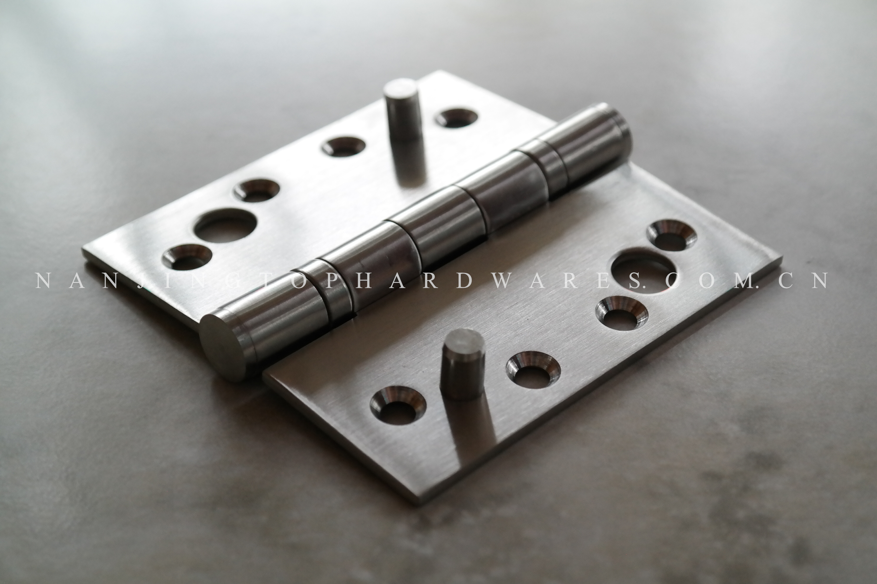 Hinge security pin 4”x3”x2,5 mm