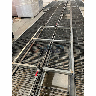 WLD-CH Spray Booth With Moving Chains