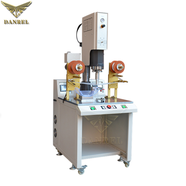 15Khz 3200W Ultrasonic Plastic Welding Machine