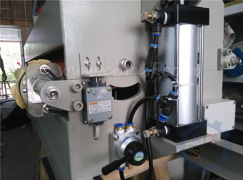 Treater industriel de corona en caoutchouc et de plastiques