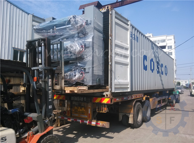 Loading containers(flexo printing machine)