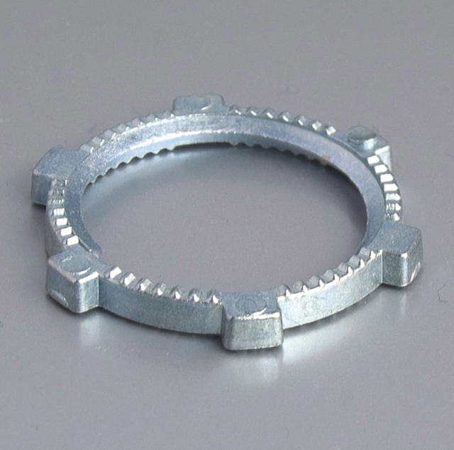 From 1/2" to 4" Zinc Rigid Locknut Pipe Fitting Es241