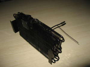 Piezas de refrigeración de color negro de la bobina del condensador de semiconductores