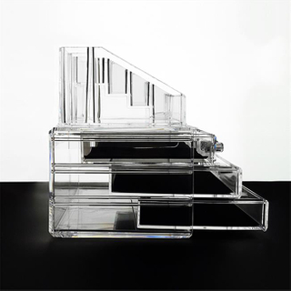 Popular Clear Acrylic Compartment Display Box Candy Display Box Glass Display Case