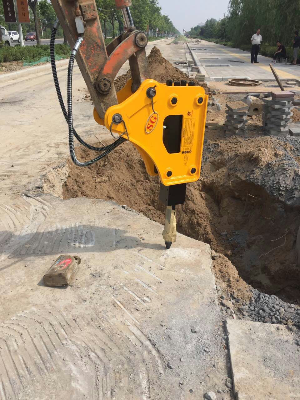 mini slym hydraulic breaker for excavator