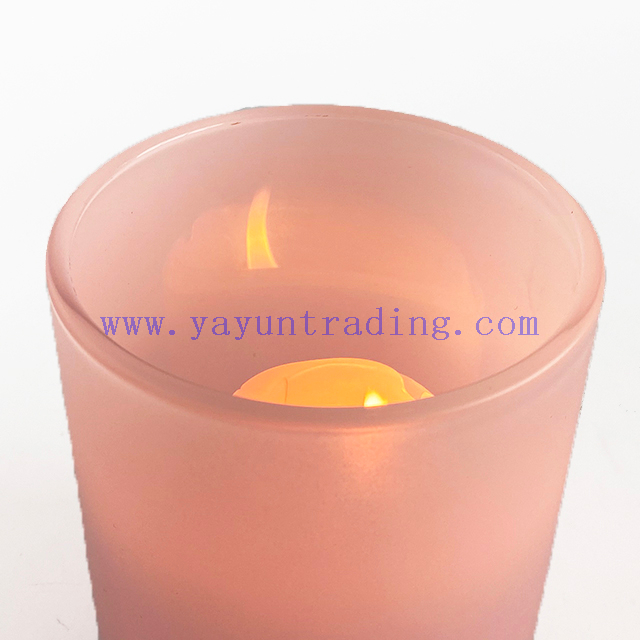 Delicate Frosted Pink Round Empty Glass Candle Votive Jar with Lid for Decoration