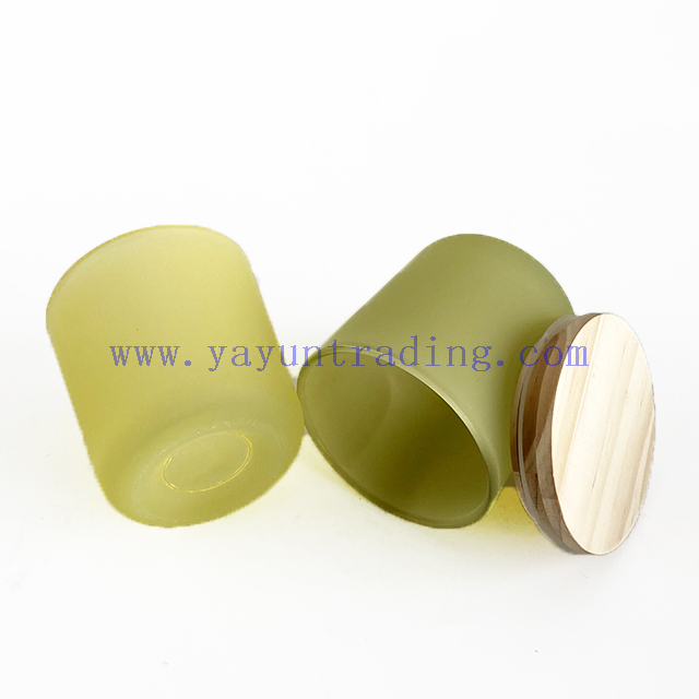 High Quality Home Decorative Empty Glass Candle Holders with Lids