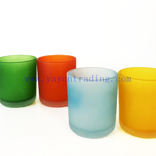 Custom Frosted Glass Candle Jar 12oz Matte Luxury Candle Containers with Lids