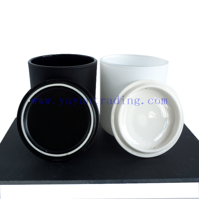 480ml Black White Frosted Glass Jar for Candle with Black White Ceramic Lids