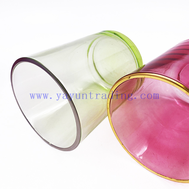 Wholesale Luxury Home Decorative 20oz Round/flat Bottom Glass Candle Jars with Lids