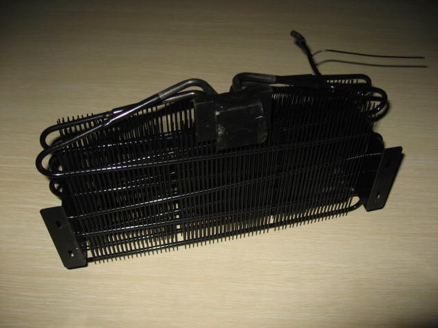 Ventilateur de condenseur à semi-conducteur pour réfrigérateur