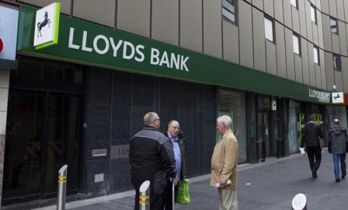 Lloyds sets aside another £700m for PPI insurance claims