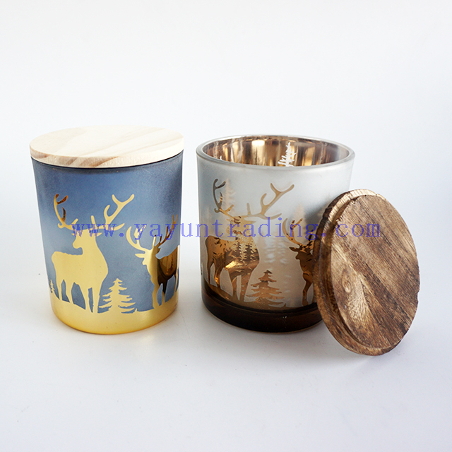 White and blue colored engraving deer pattern glass votive candle holders with decor lids for sale