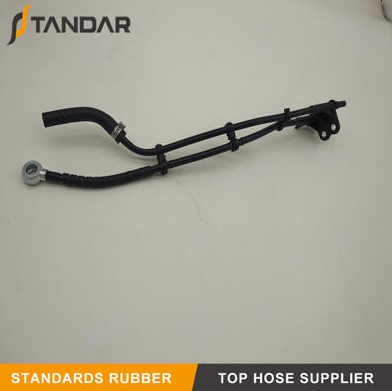 ¿A qué se debe prestar atención al instalar la tubería de combustible?