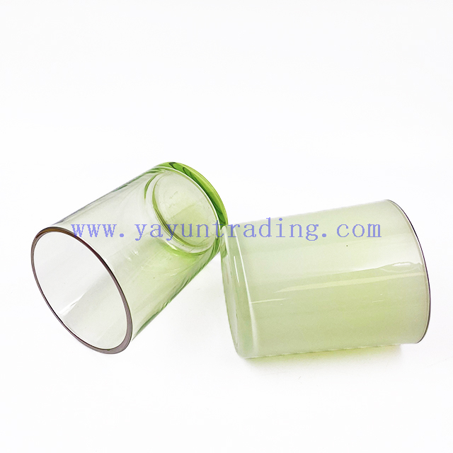 Wholesale Luxury Home Decorative 20oz Round/flat Bottom Glass Candle Jars with Lids
