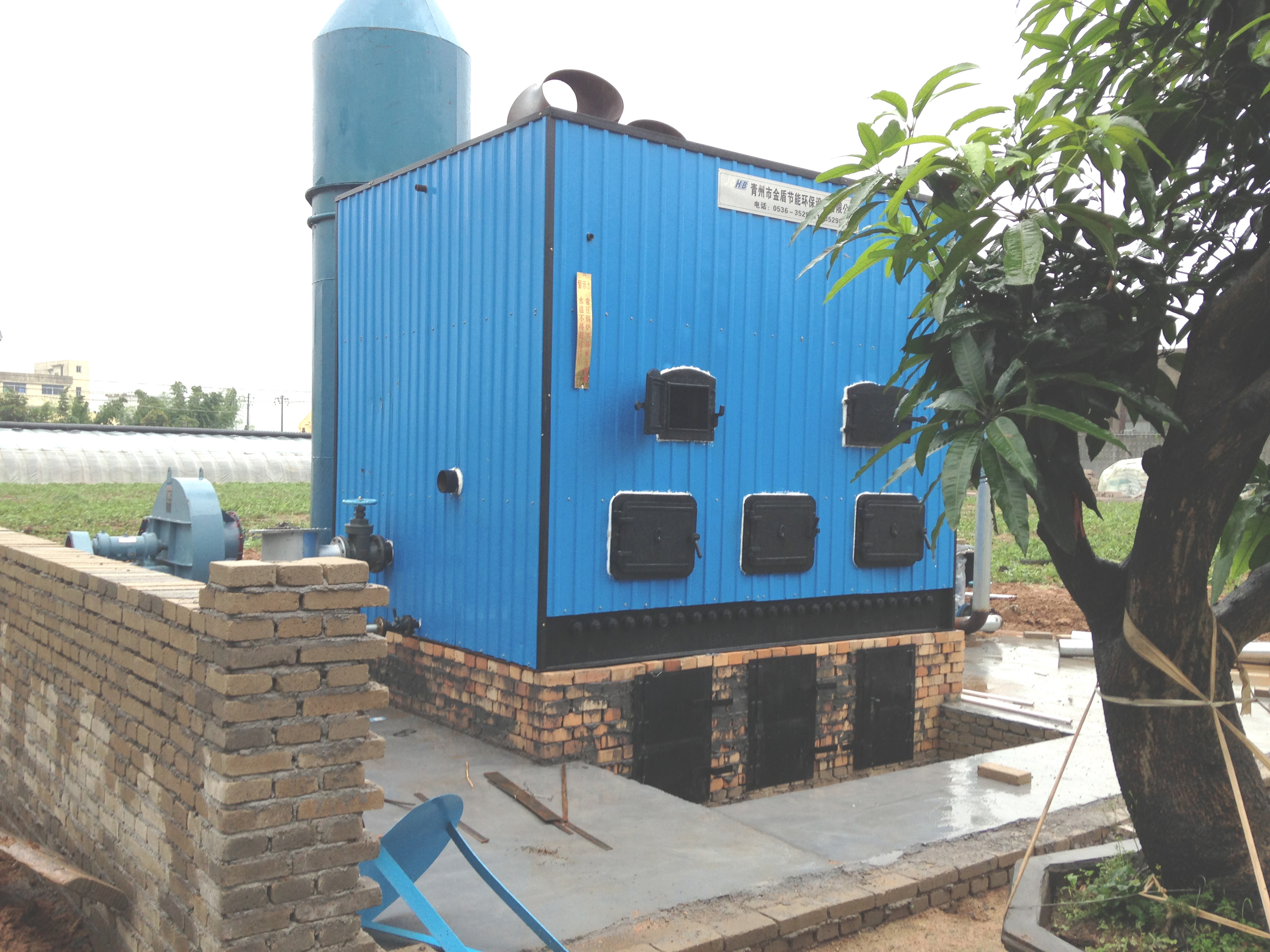 Gas-burning hot water Boiler for poultry house