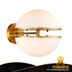 Классический простой настенный светильник серии White Glass Ball Room (KG1108W-4)