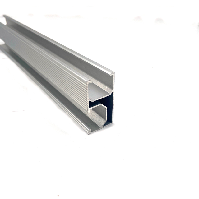 Le panneau solaire supporte l'extrusion en aluminium 6063 le panneau solaire T5 encadre les profils en aluminium