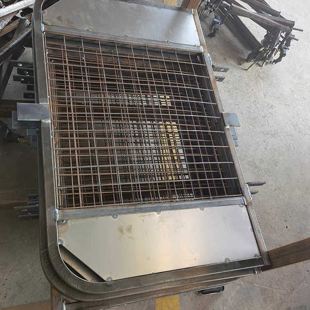 puerta de acceso de escalera