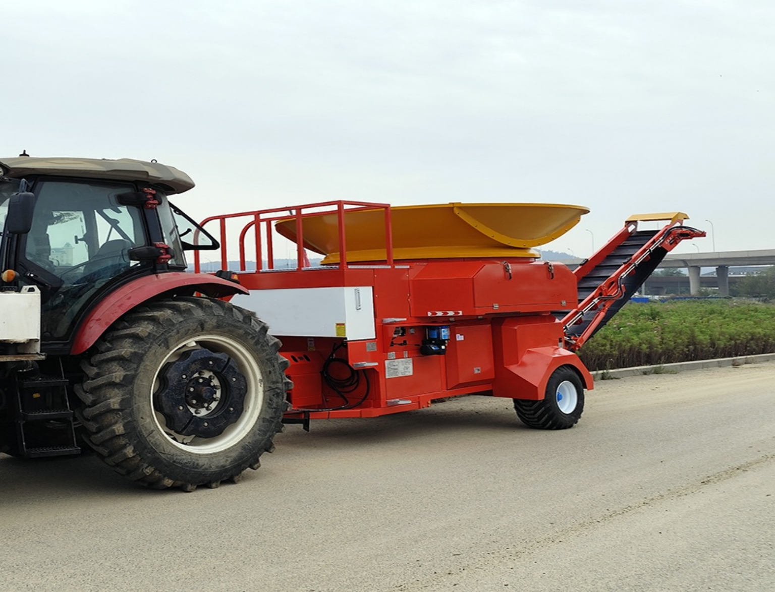 straw Bale Crusher1