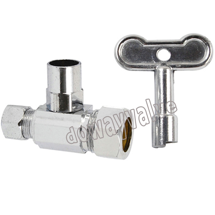 Vanne d'angle en laiton &agrave; tours multiples sans plomb avec cl&eacute; l&acirc;che