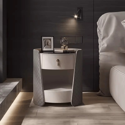 Hot Selling Italy Style Bedside Table Bedroom Furniture 2 Drawers Bedside Table Modern Wooden Structure Nightstand