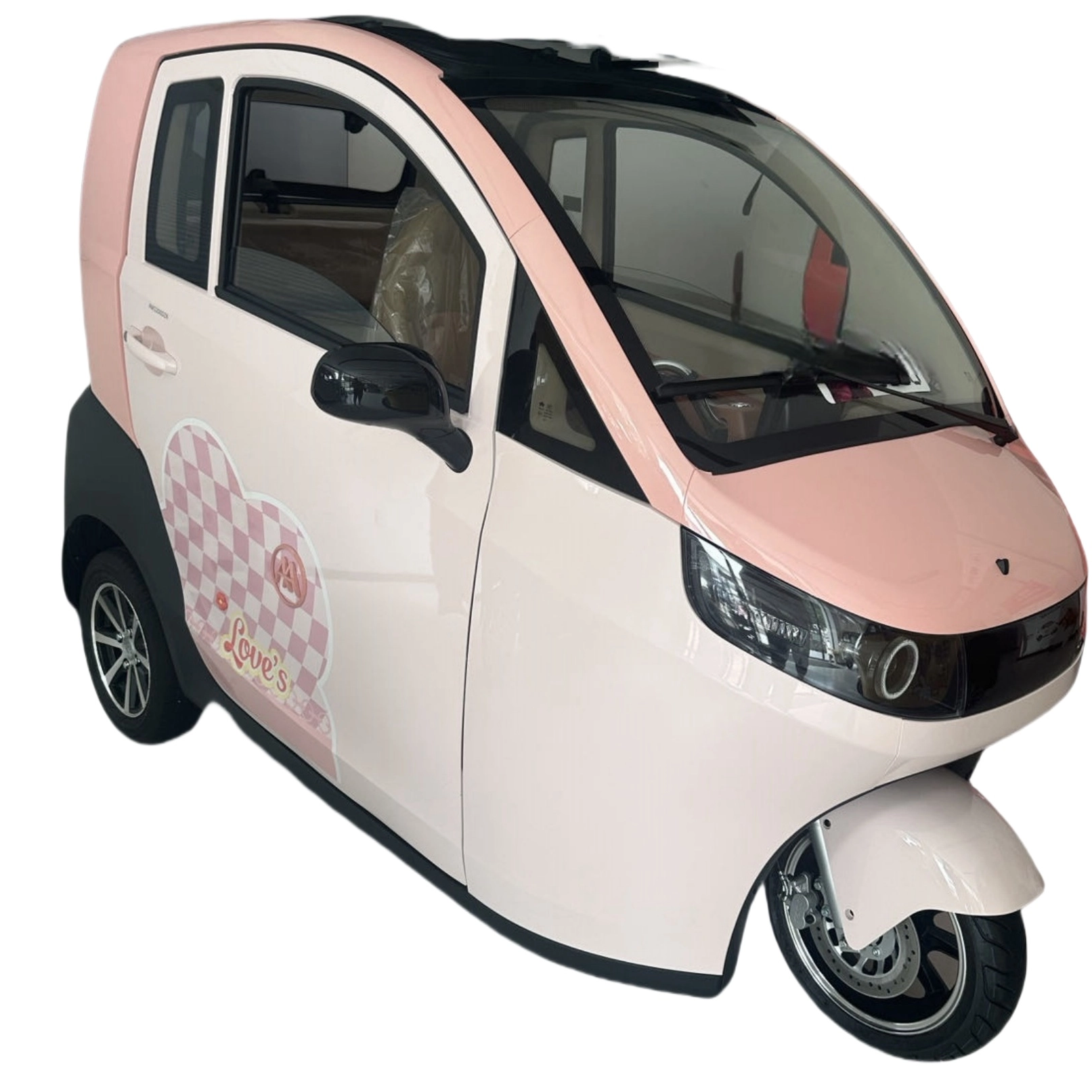Triciclo eléctrico cerrado con CEE