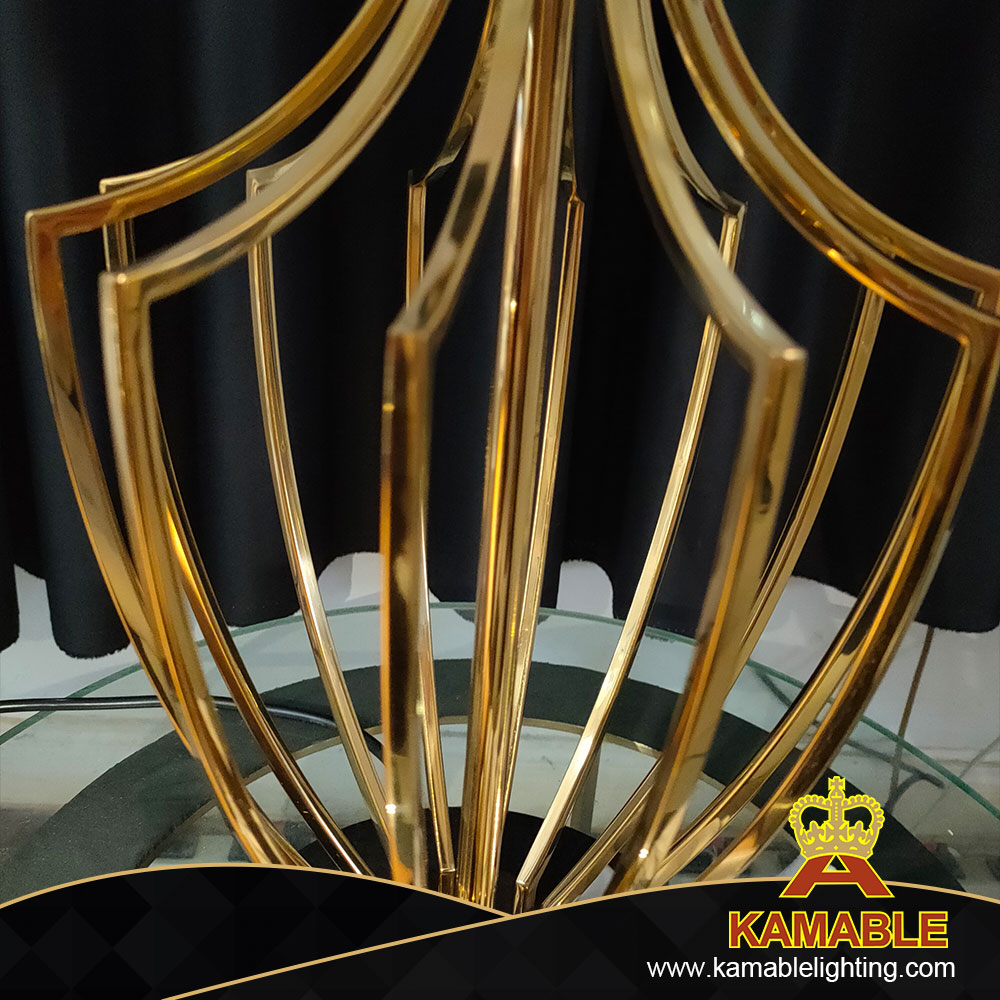 Блестящая позолоченная замечательная настольная лампа из ткани на вилле (KIB-12T)