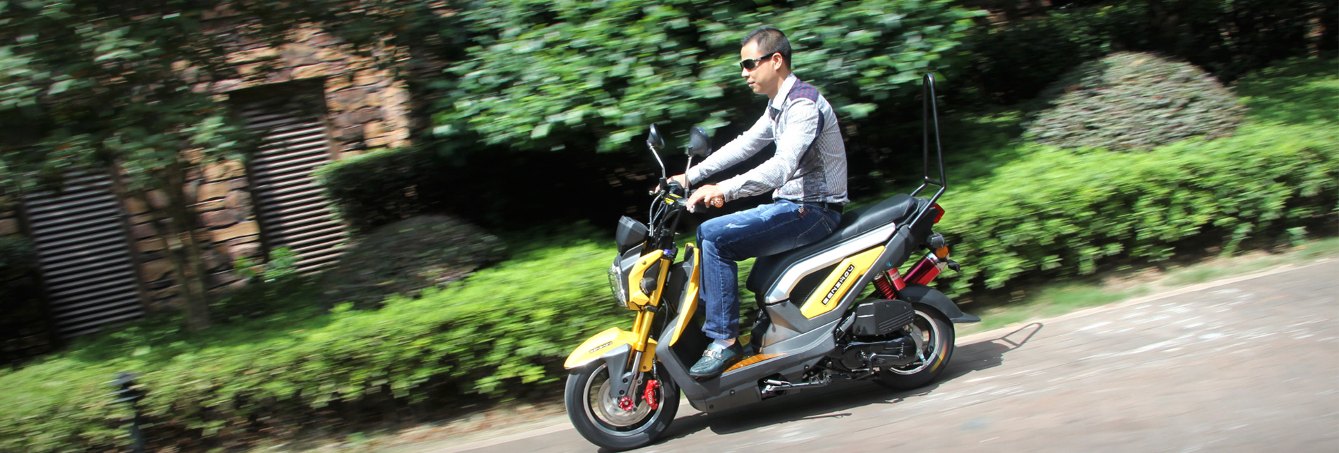 台州华夏广告，摩托车行业策划专家，专业摩托车网站，贴花设计