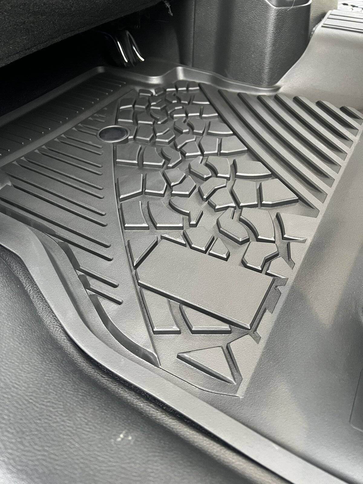 480AA772-5E21-45C6-AF78-063D3DF1A234