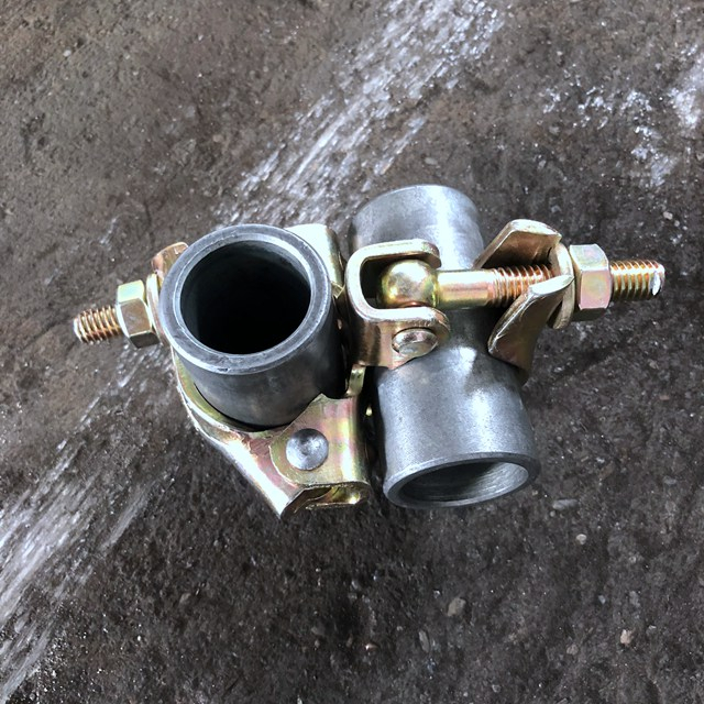 电镀锌EN74 1B脚手架压制双耦合器