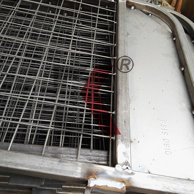 Puerta de acceso de acceso a la escalera 