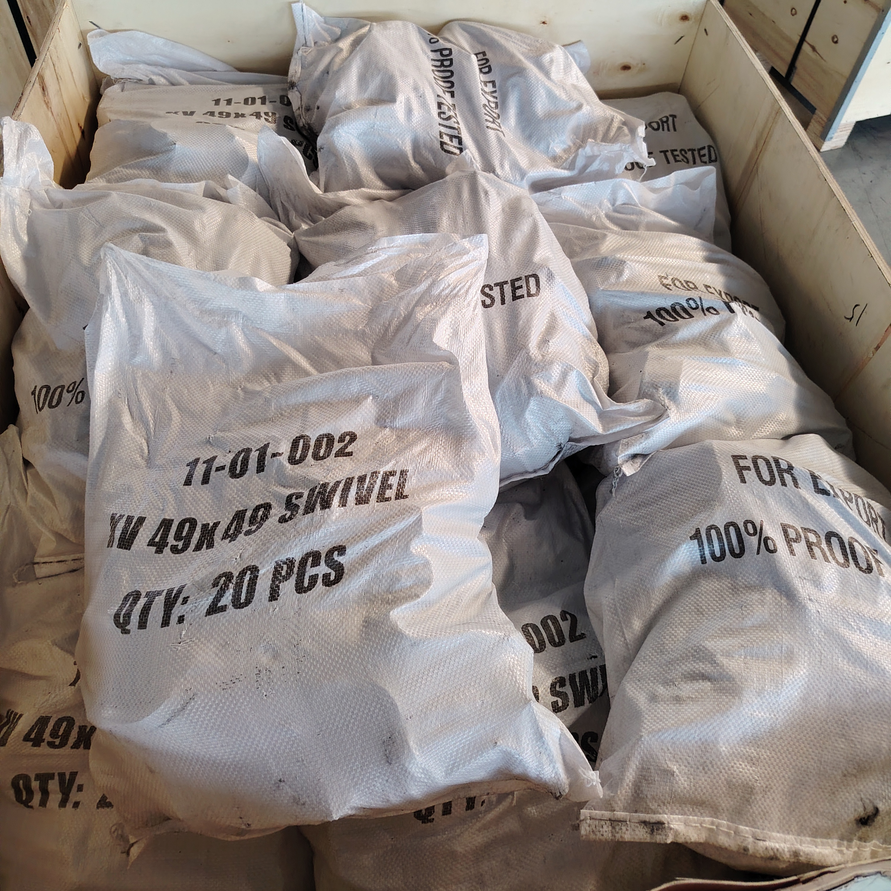 Зажим для лесов специальной формы