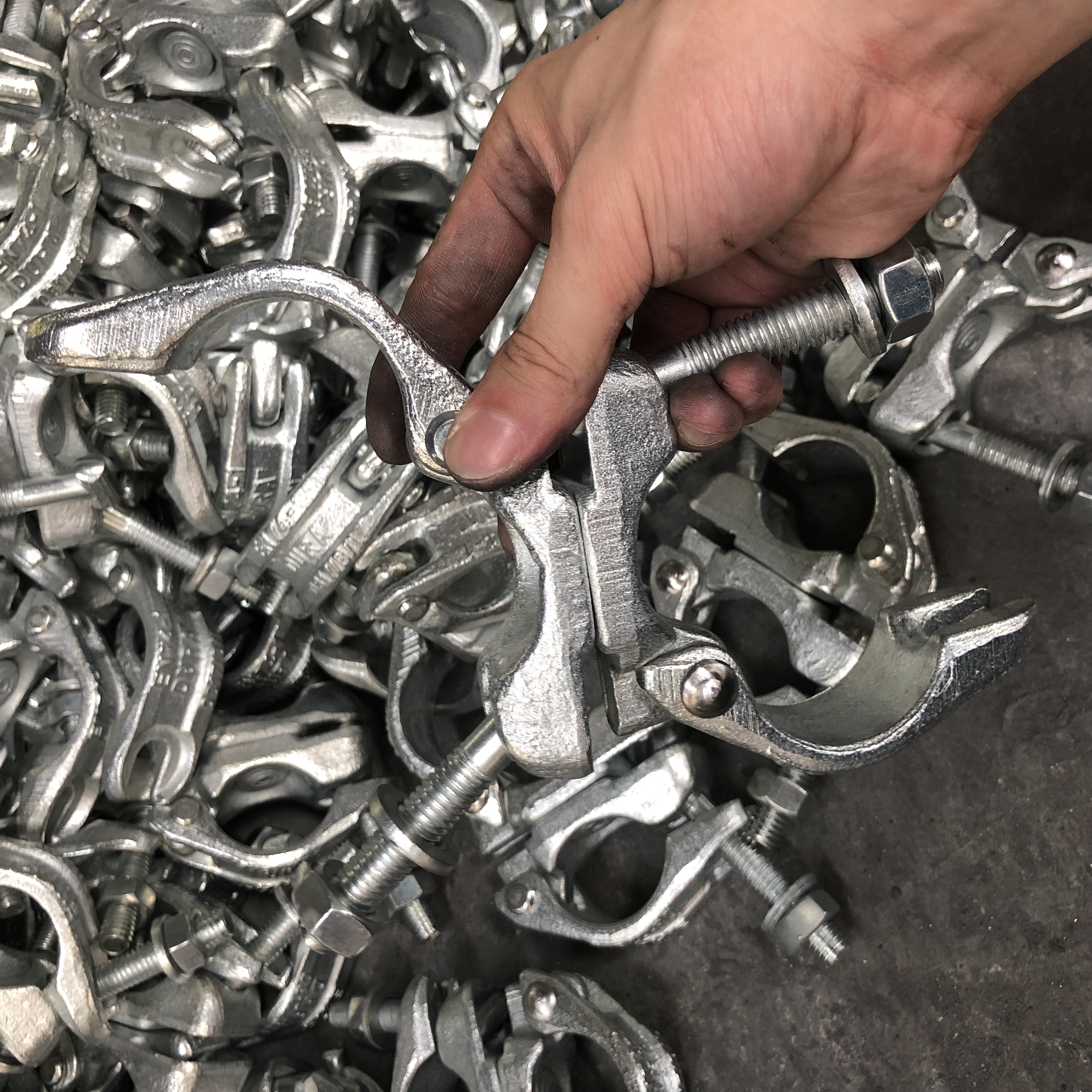 滴锻造的旋转耦合器