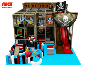 Pequeña casa de juegos suave temático de temática pirata