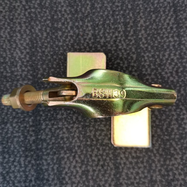 压脚手架板保留耦合器BS1139彩色锌镀锌BRC