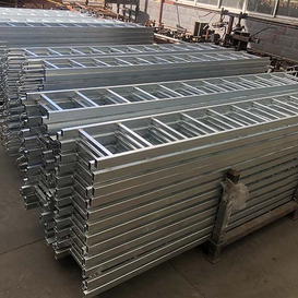 Pasos de mono de andamio escalera galvanizada