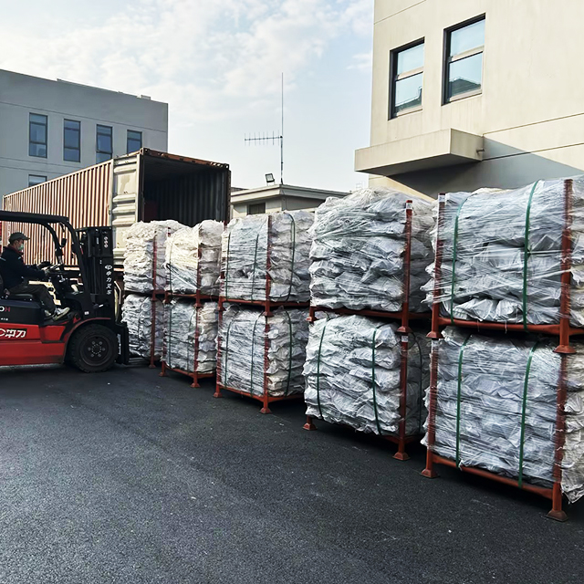 Доставка фиксирующей муфты платы 