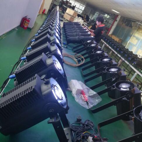 la iluminaci&oacute;n llevada de la etapa